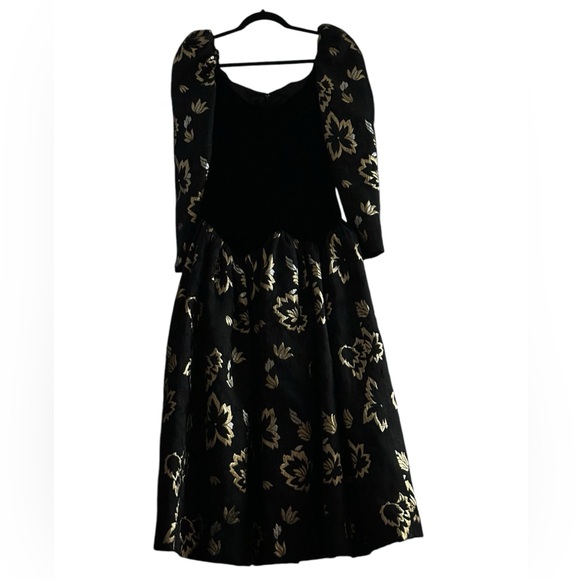 Víctor Costa   Dress Size 6 - Picture 6 of 12